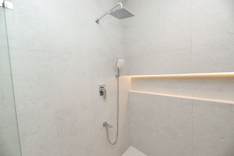 the-axis-residence-nyali11